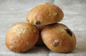 DinnerRoll_raisin
